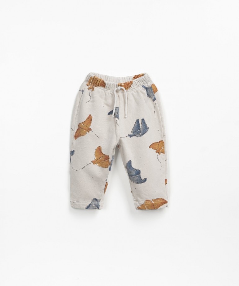 Jersey stitch trousers with print