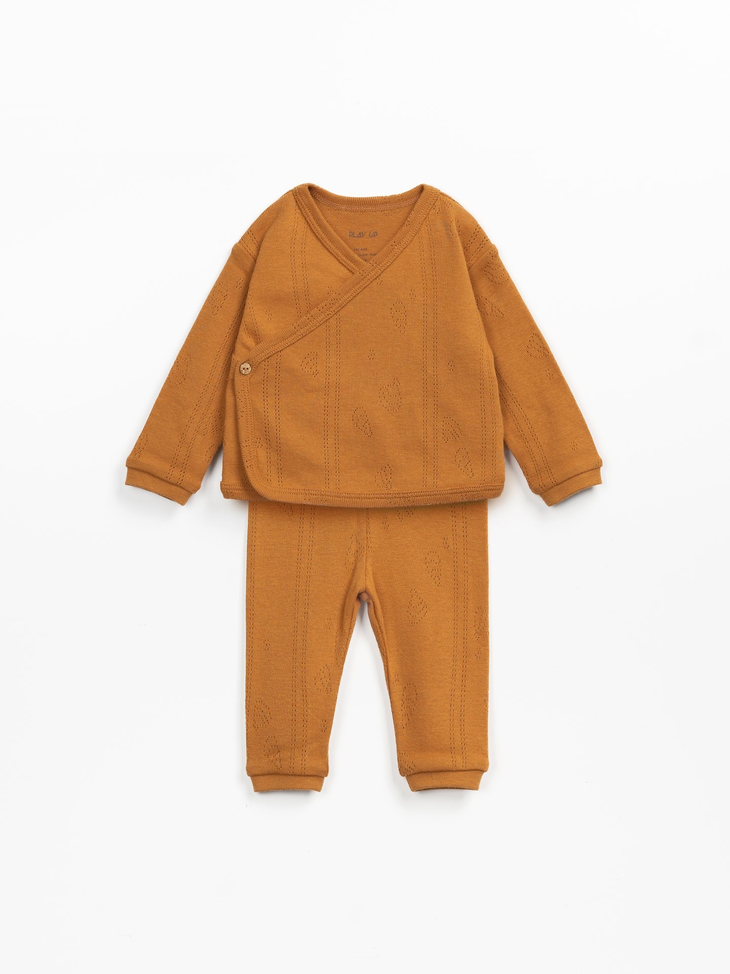 CONJUNTO PLAYERA + PANTALÓN AJOUR