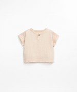 T-shirt avec un mlange de coton biologique et de coton recycl | Textile Art