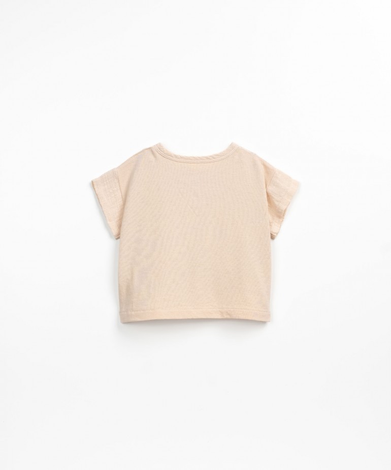 T-shirt with a mixture of knitwear and cloth