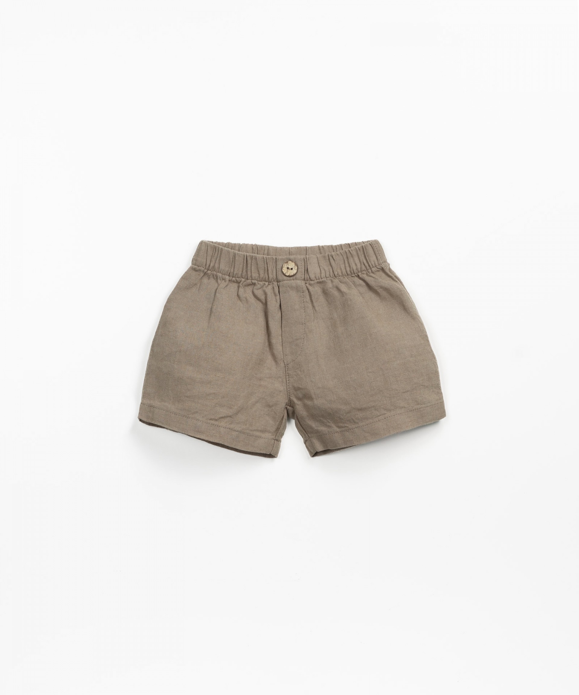 Linen shorts with rear pocket | Textile Art