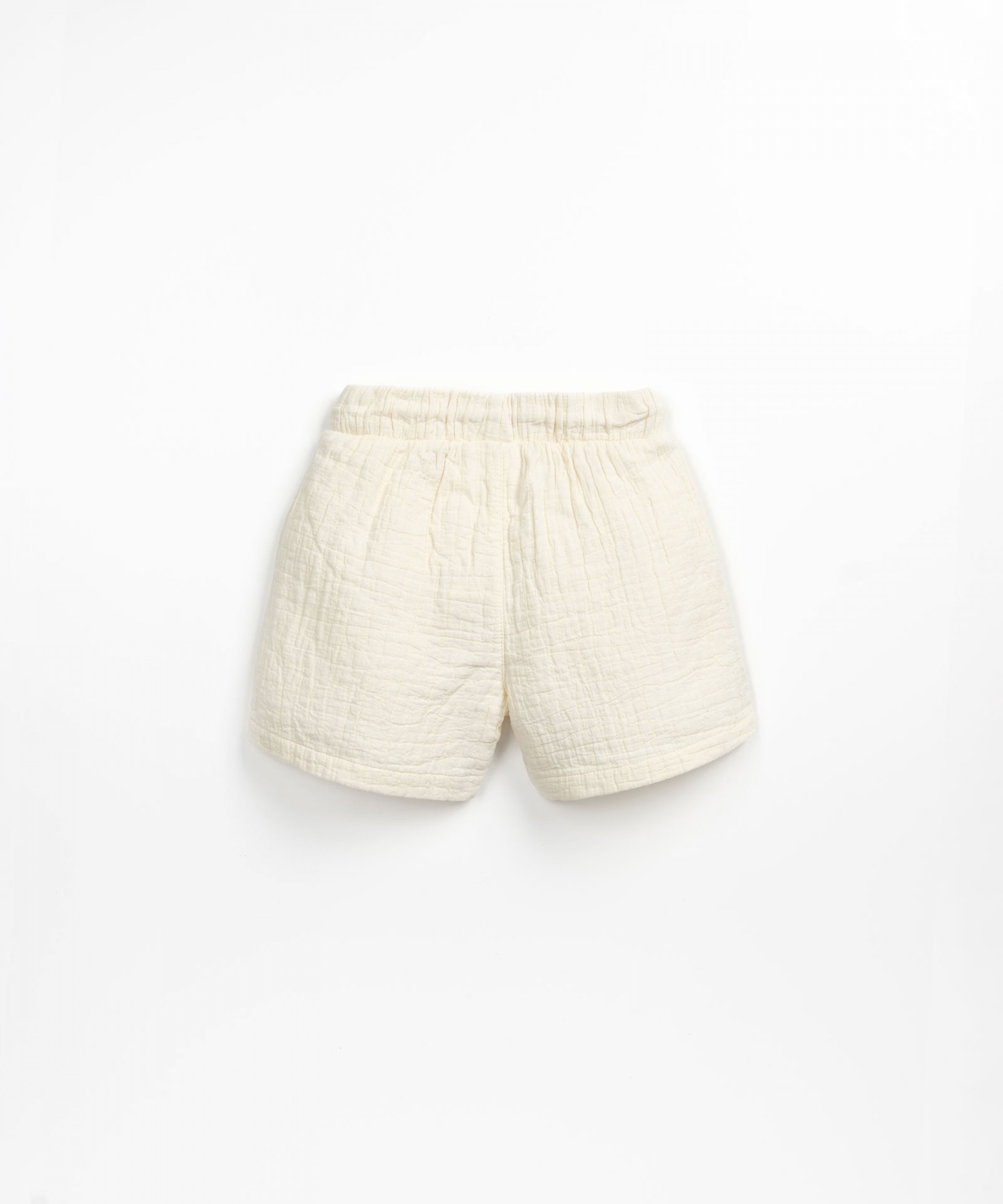 Pantaloncini di tessuto con tasche | Textile Art