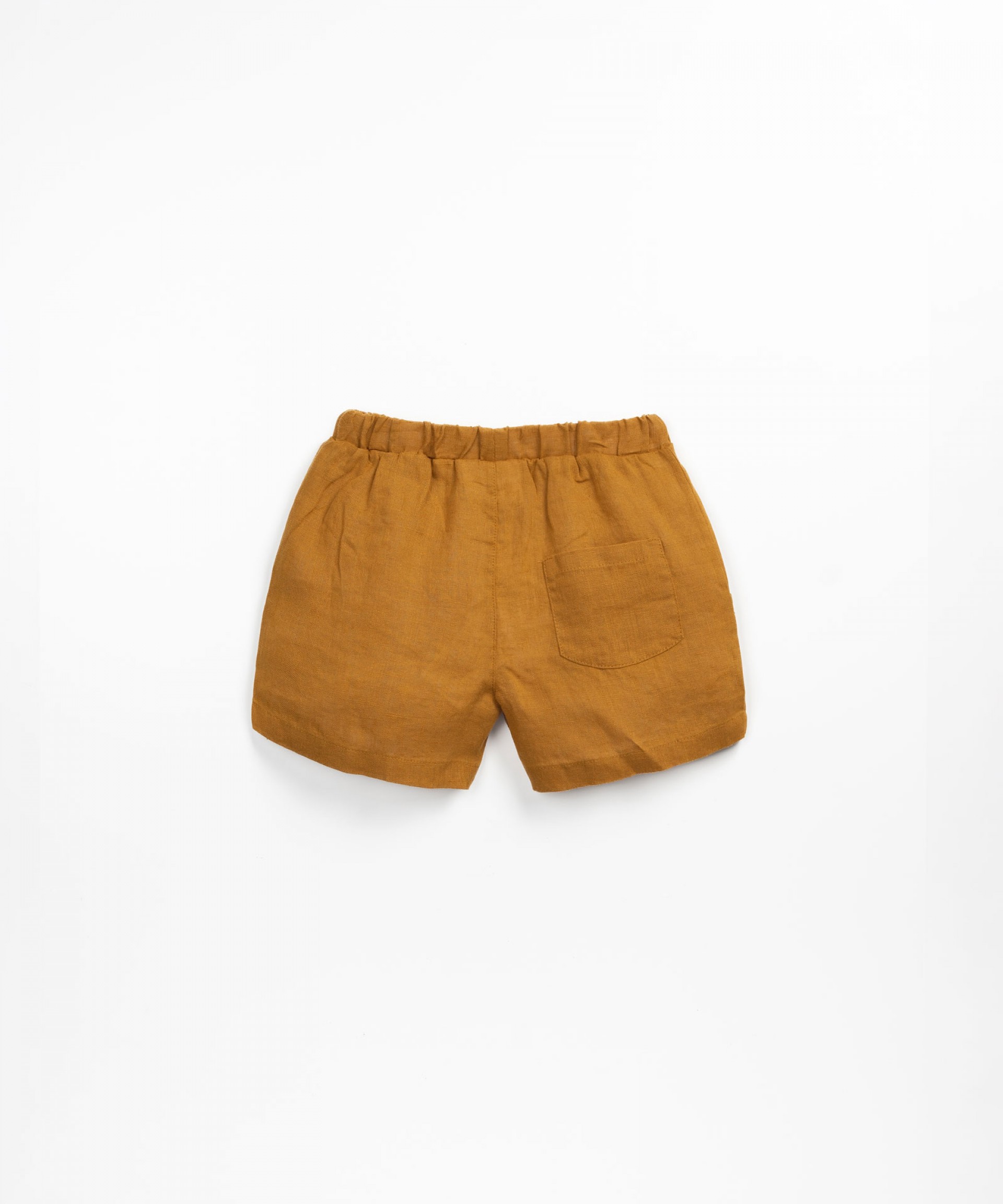 Linen shorts with false placket | Textile Art