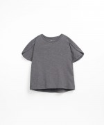 T-shirt with longer back | Textile Art
