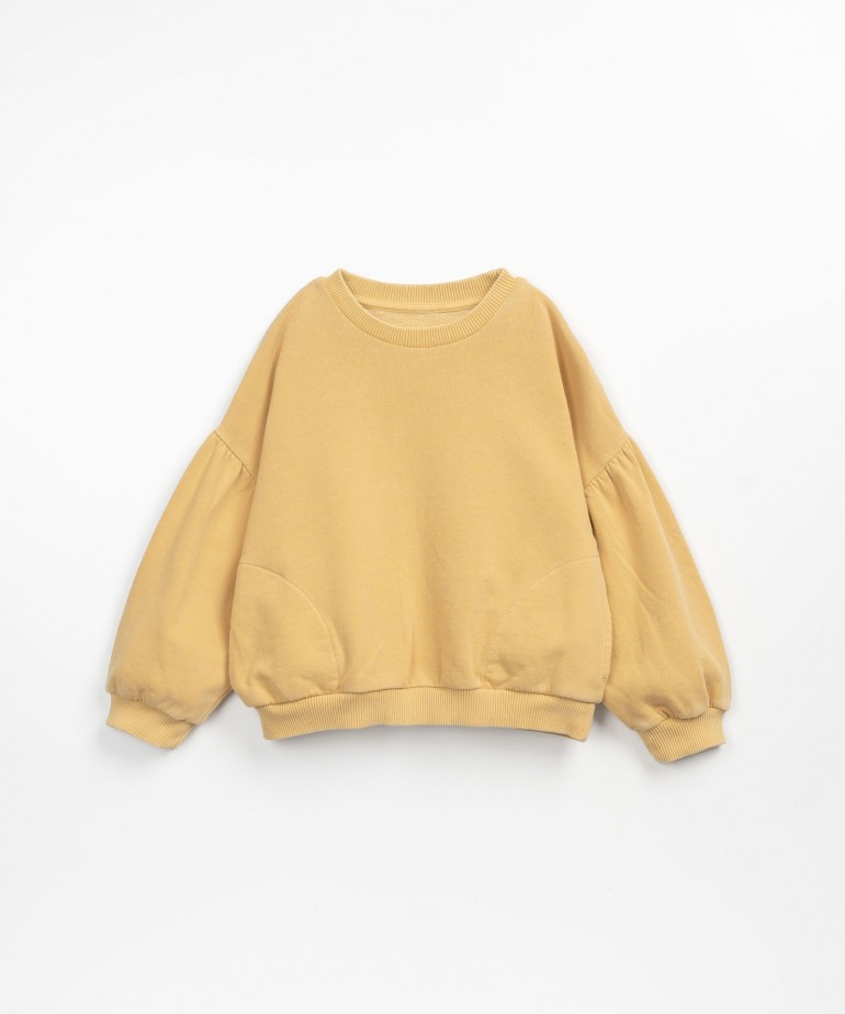 Jersey stitch sweater with front pockets