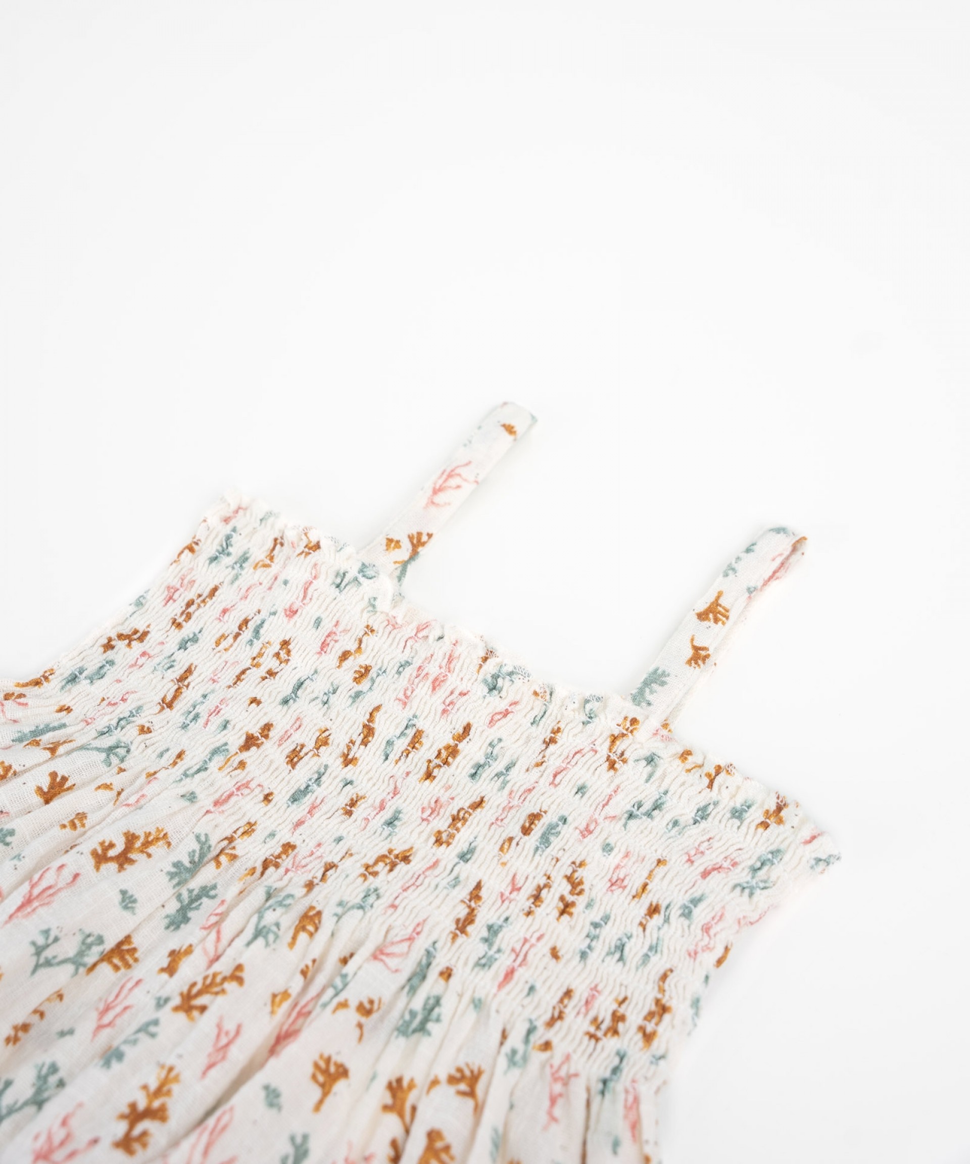 Vestido con goma en el pecho | Textile Art
