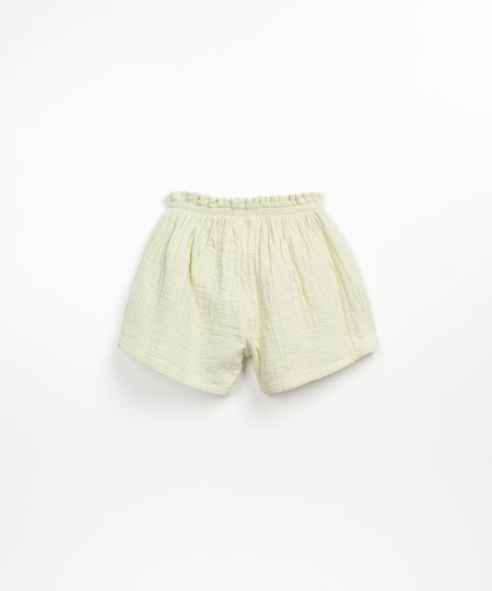 WOVEN SHORTS