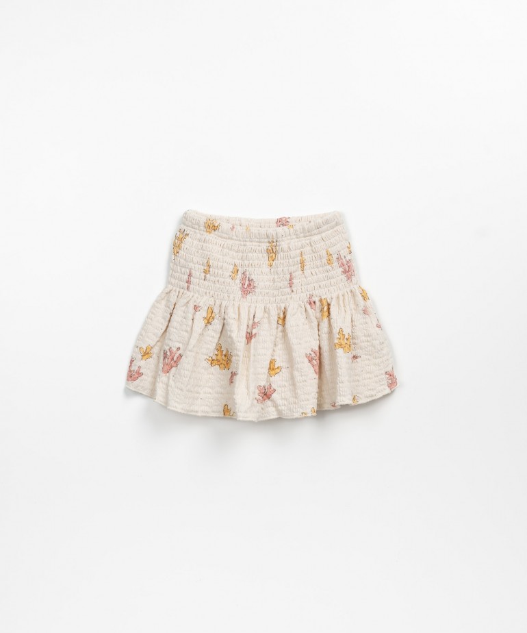 Skirt with coral print