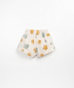Pantaln corto con cordn decorativo | Textile Art
