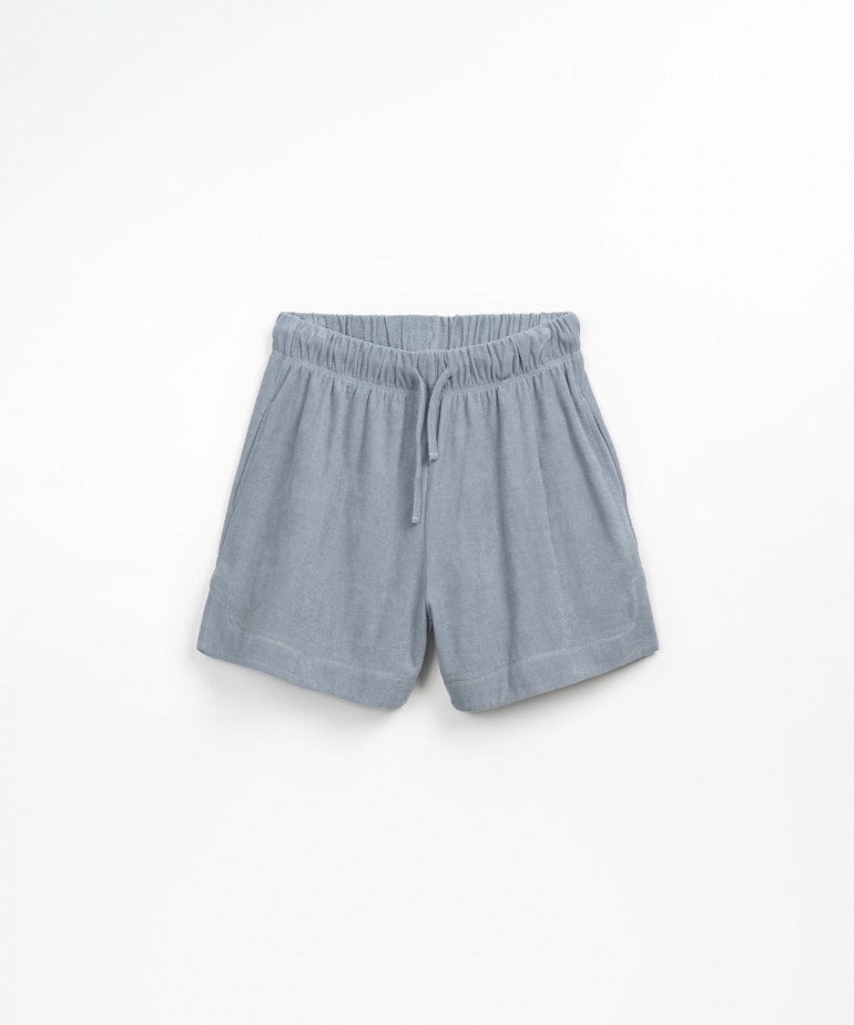 Shorts with side slits