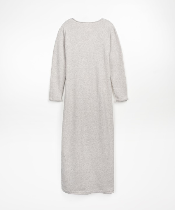 Knit dress with recycled fibers