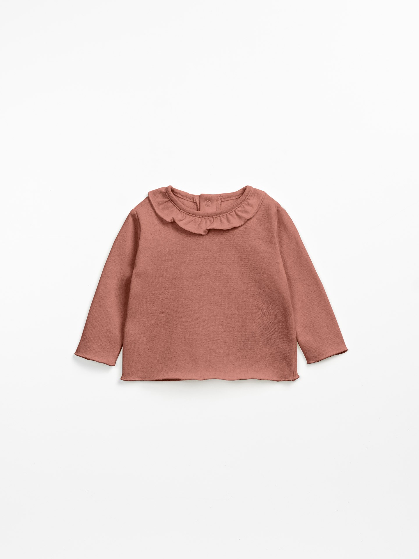 T-shirt with frill and opening on the back