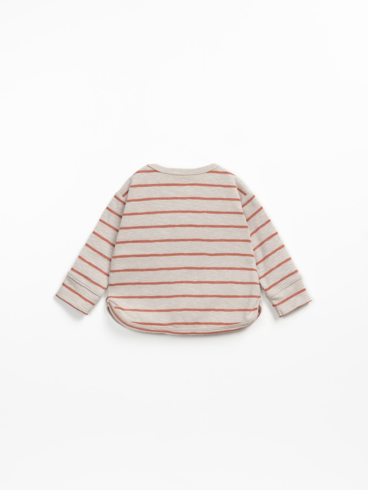 Striped t-shirt with a small chest pocket