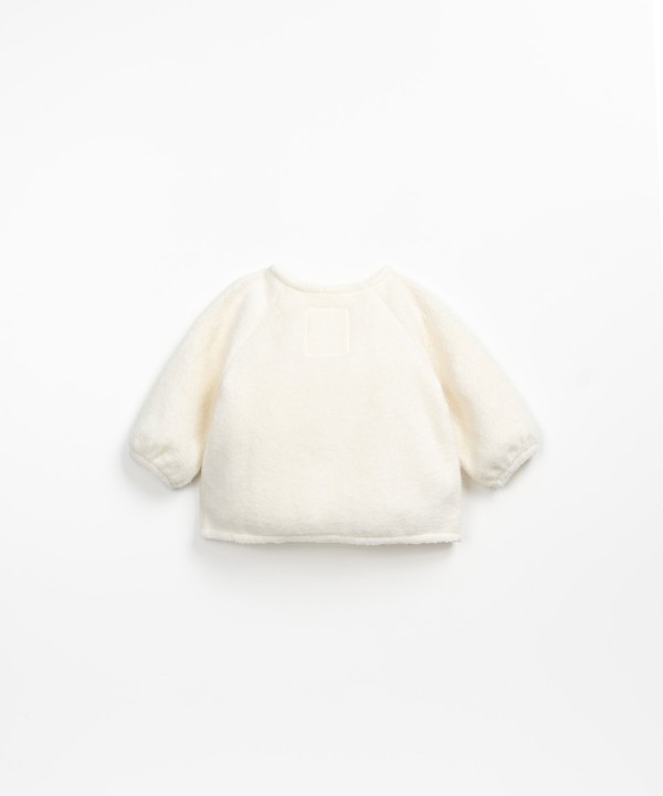 Fleece jacket with buttons