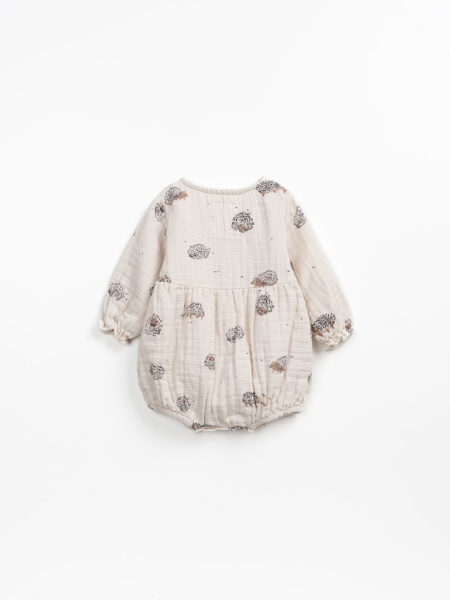 Macacão de tecido com estampado de ouriços