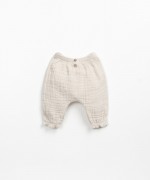 Woven pants with decorative buttons | Wooden Memories