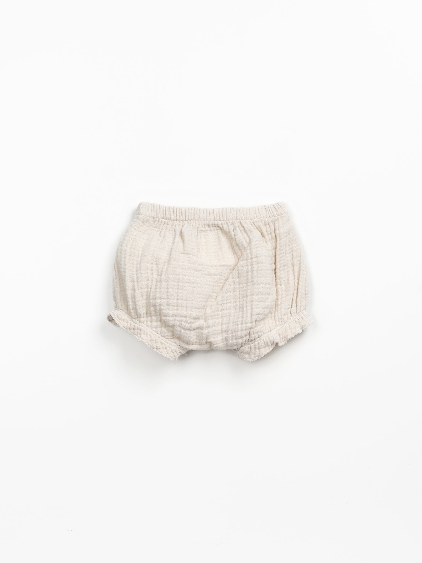 Woven shorts in organic cotton