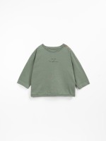 T-shirt with phrase on the chest