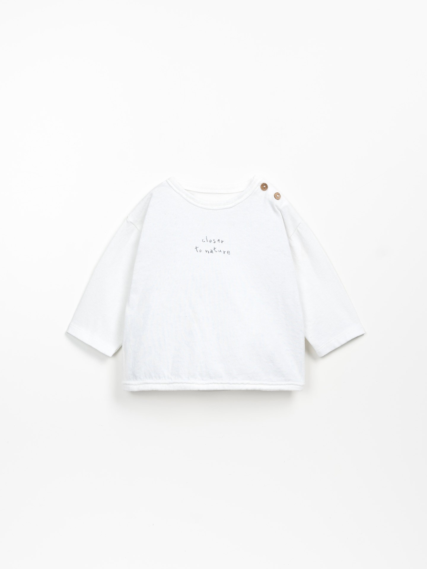 T-shirt with phrase on the chest