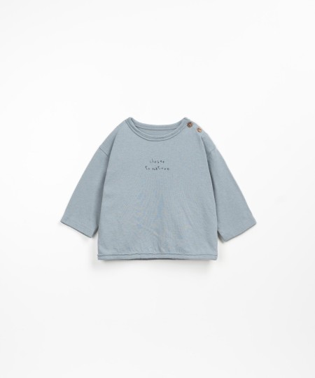 T-shirt with phrase on the chest