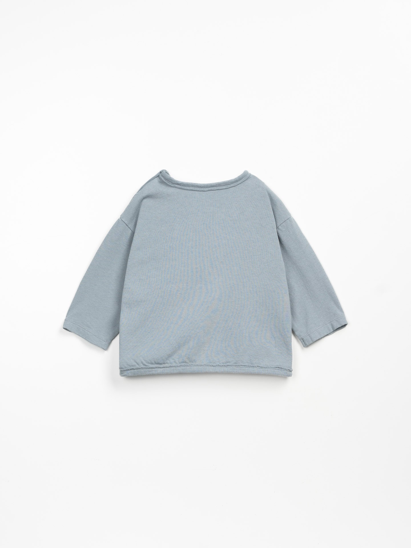 T-shirt with phrase on the chest