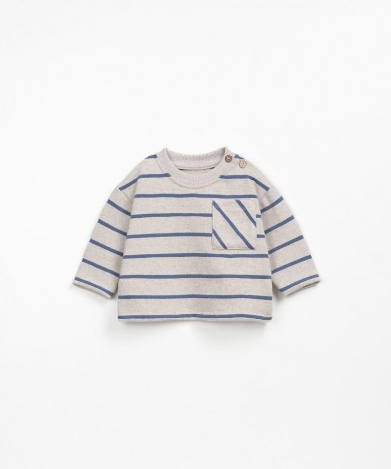 Striped t-shirt with pocket