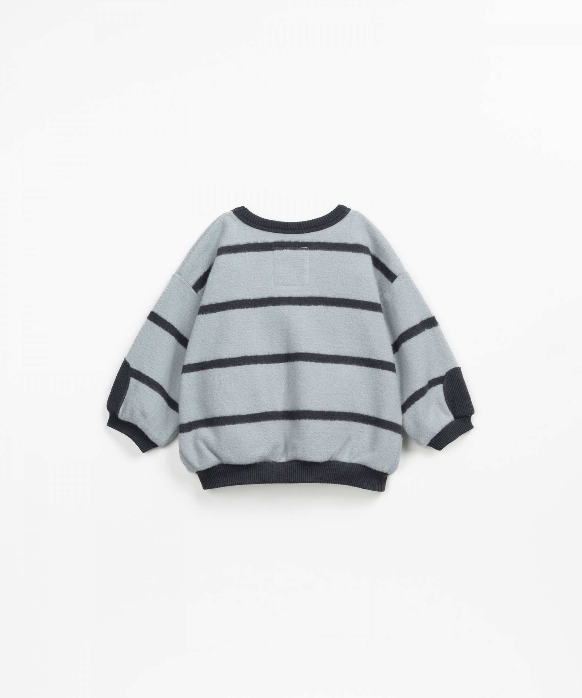 Sweater with striped pattern | Wooden Memories