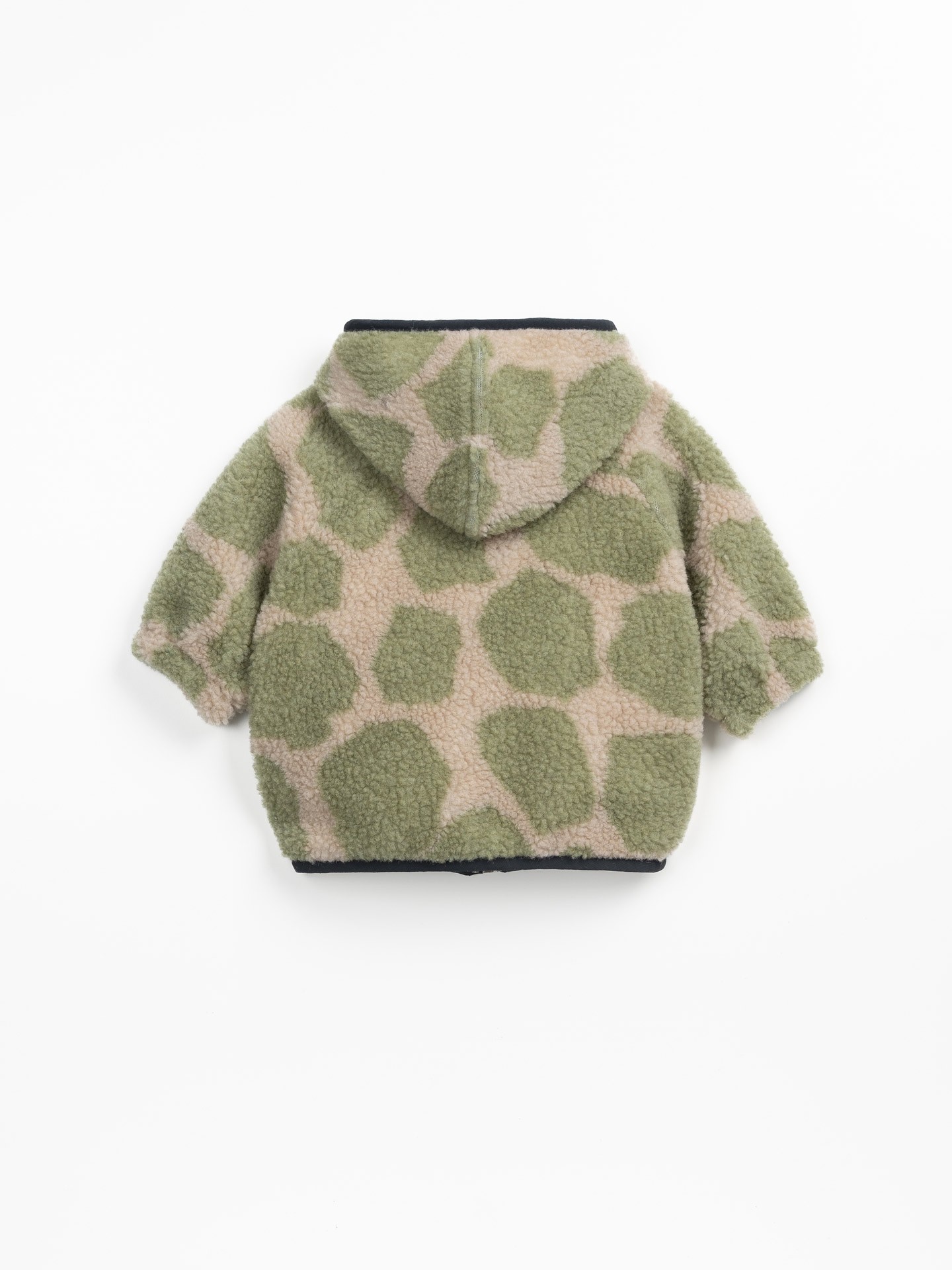 Chaqueta de pelo con capucha