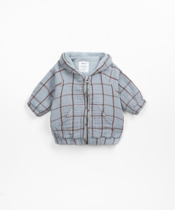 Casaco de tecido com forro polar