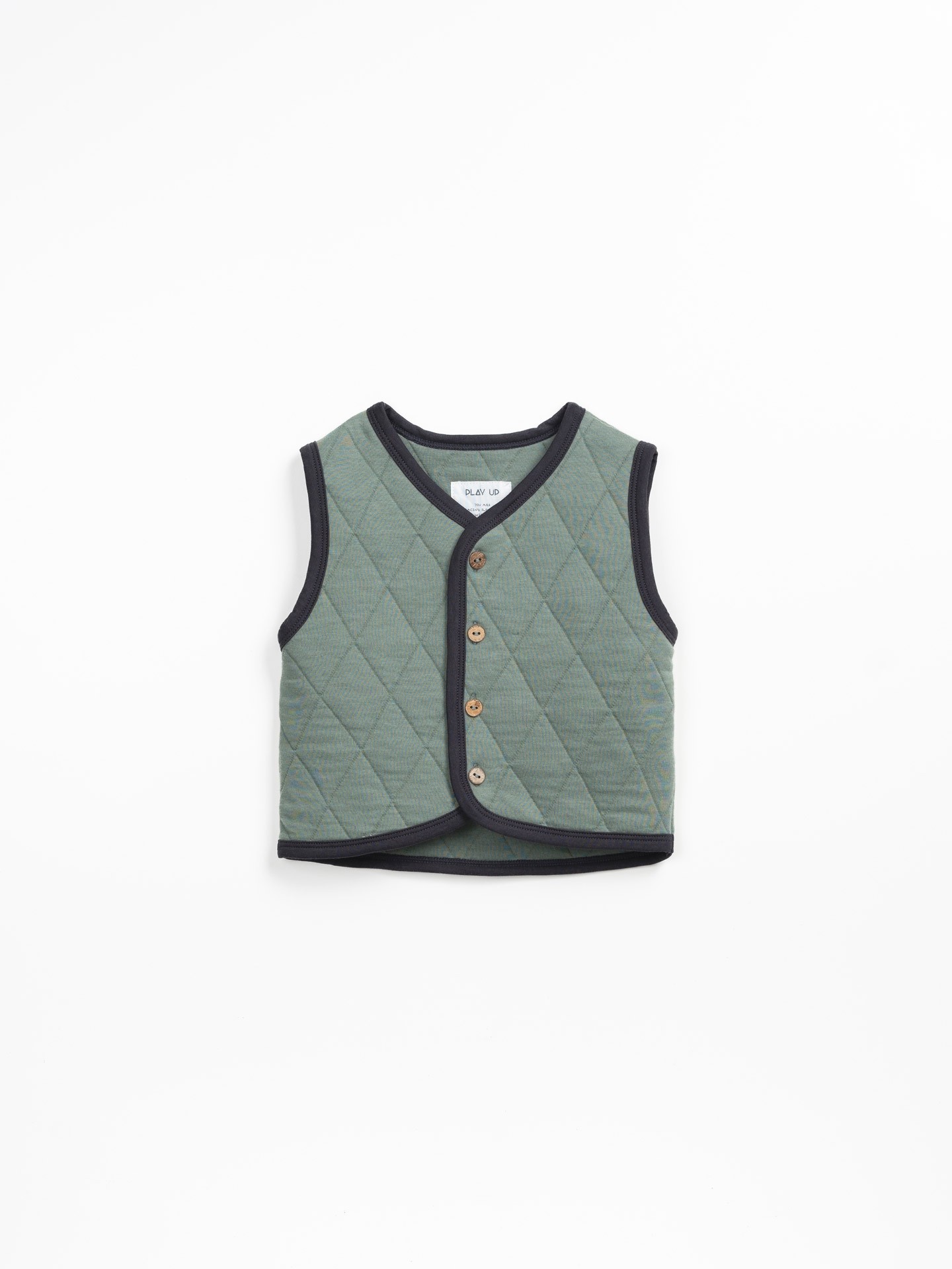 Colete acolchoado com fibras recicladas