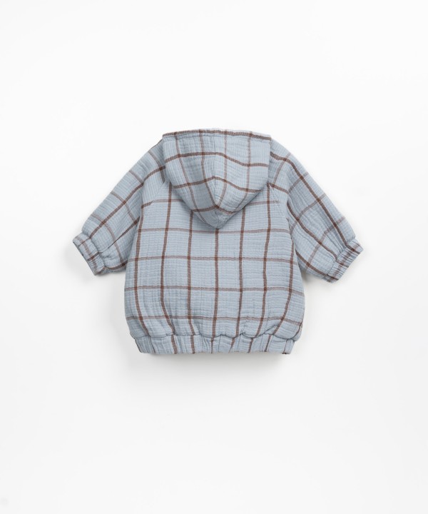 Casaco de tecido com forro polar