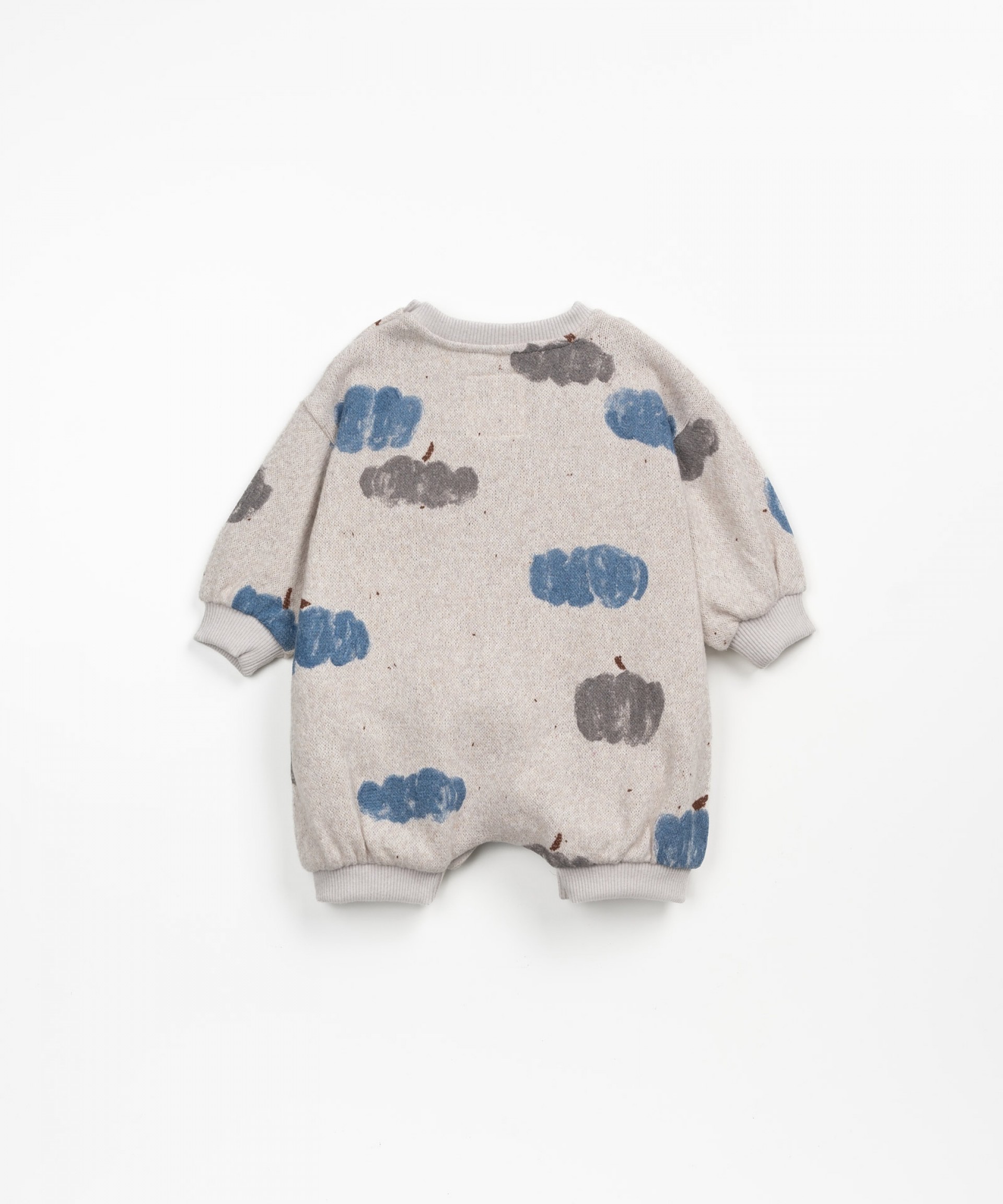 Jumpsuit with cloud print  | Wooden Memories