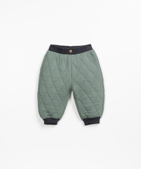 Padded mesh pants