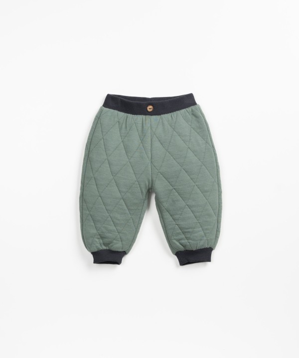 Padded mesh pants