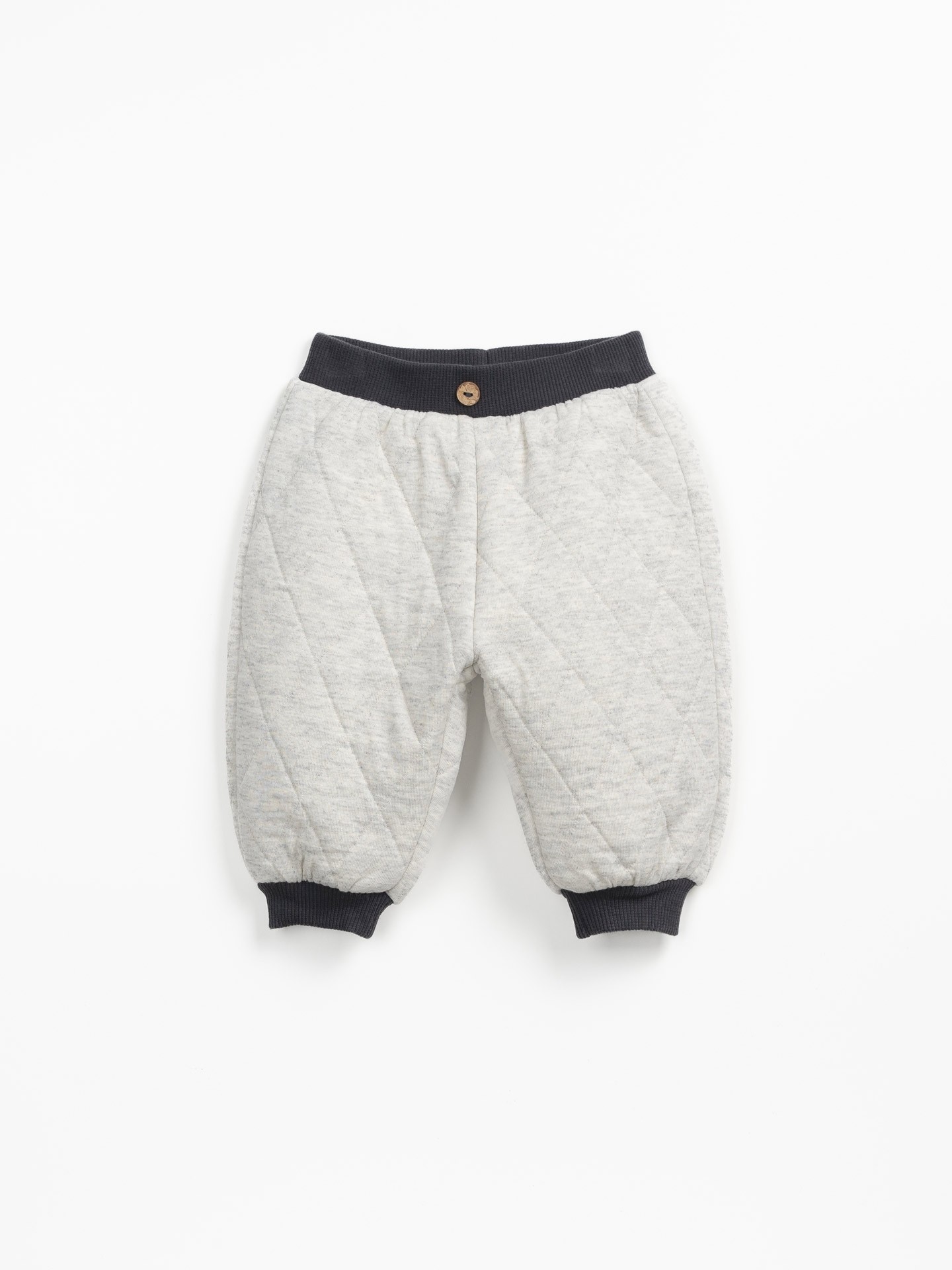 Padded mesh pants