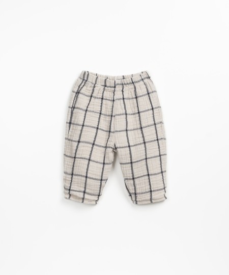 Cal�a com mistura de algod�o org�nico e algod�o reciclado