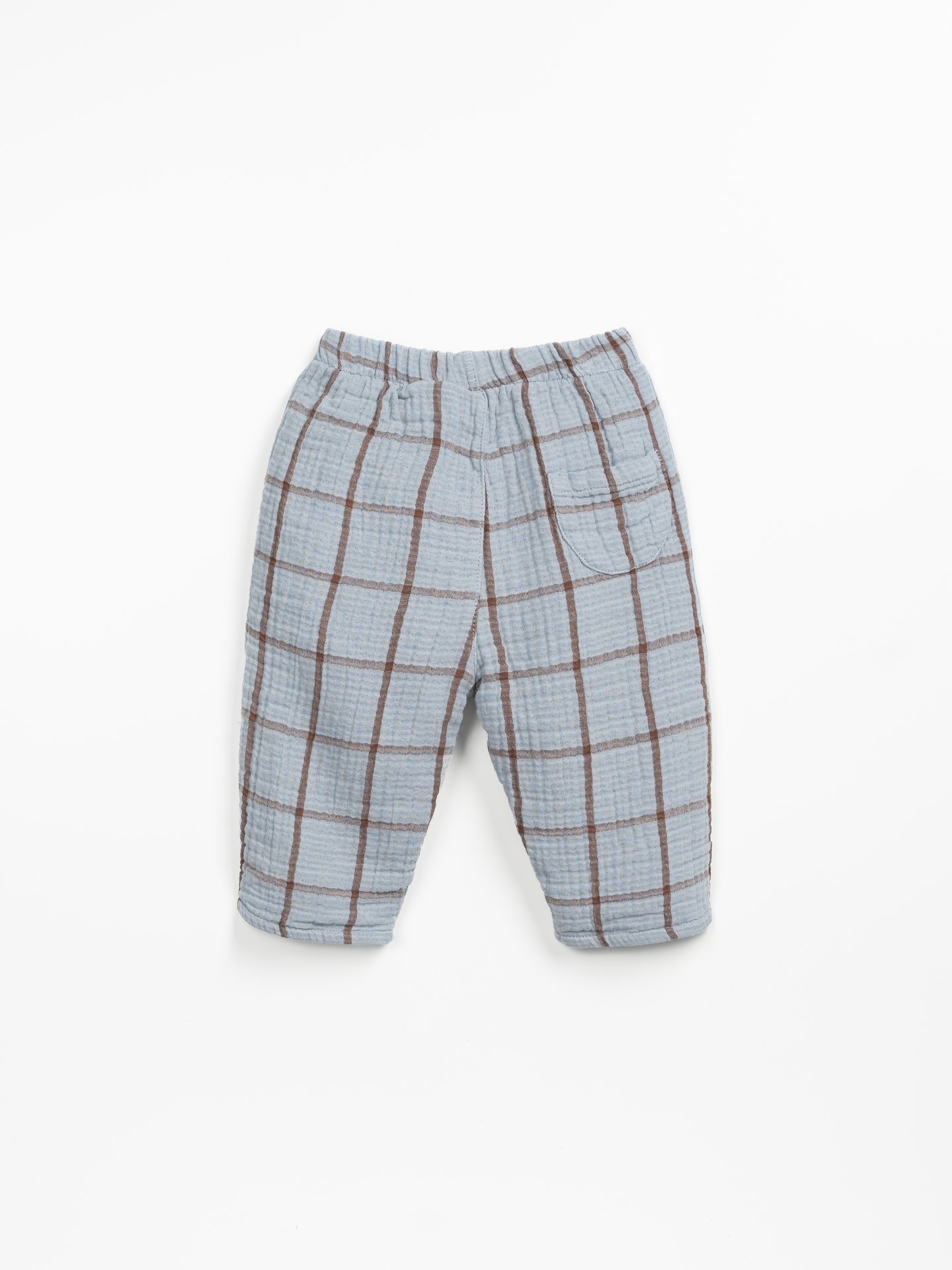 Pantalón con mezcla de algodón orgánico y algodón reciclado