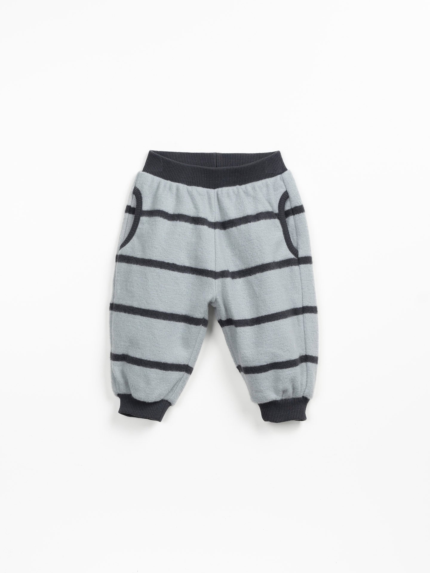 Leggings às riscas com bolsos