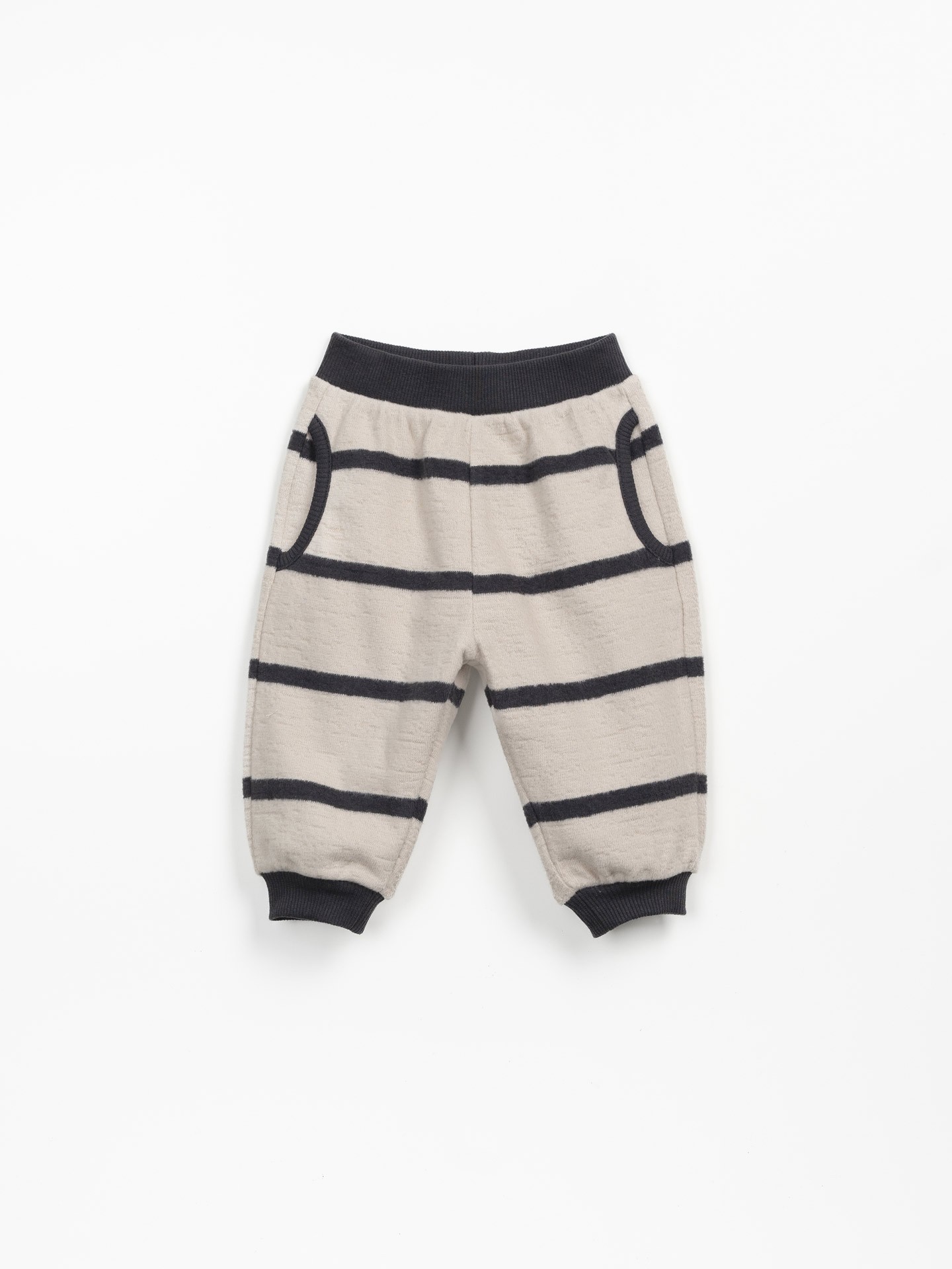 Leggings às riscas com bolsos