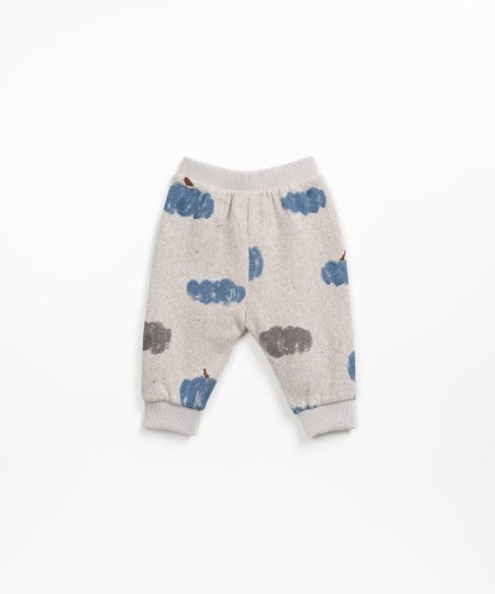 Leggings with cloud print