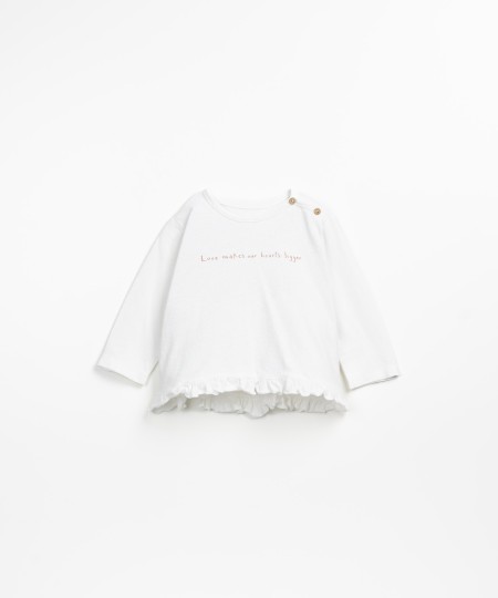 T-shirt with phrase on the front