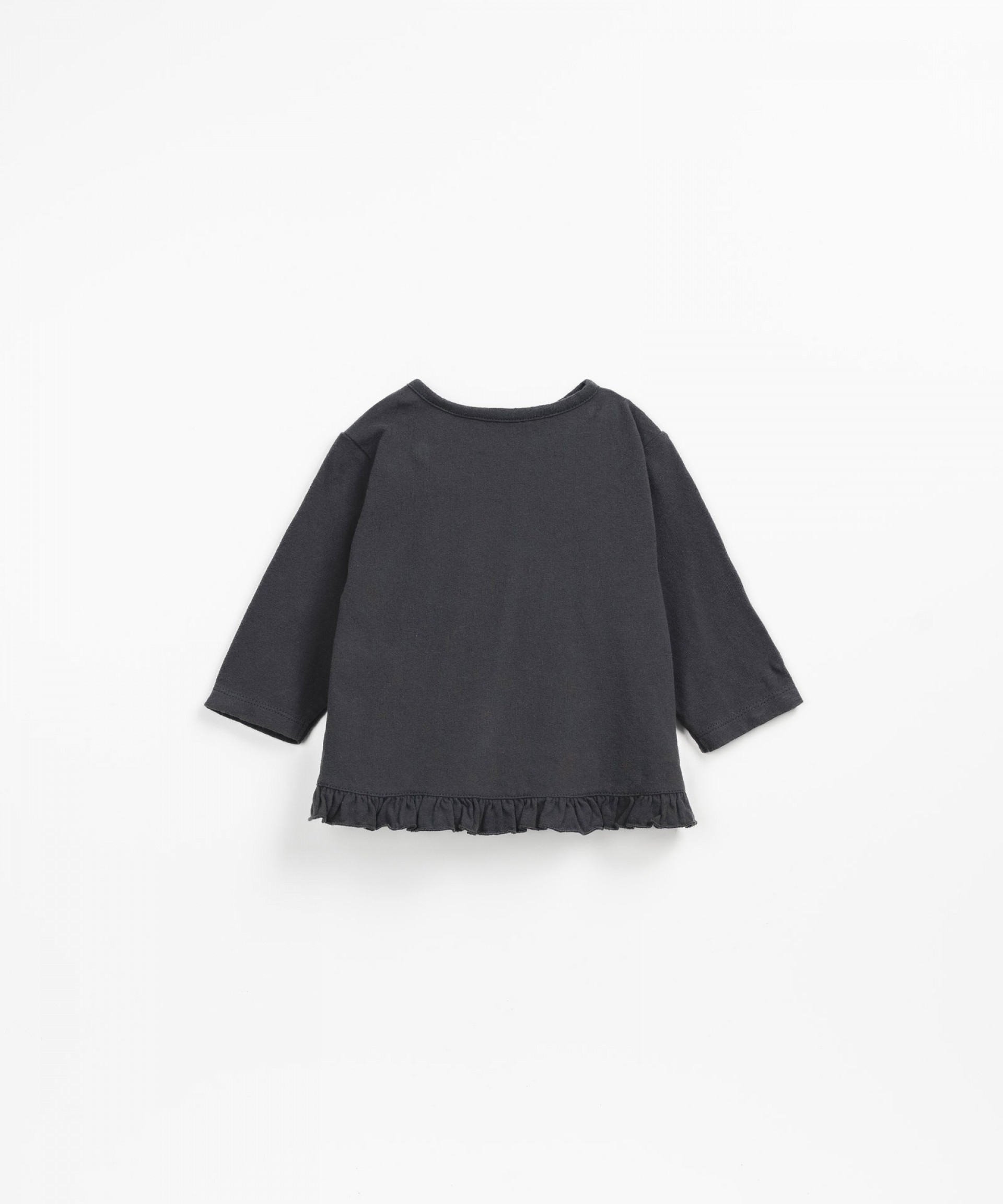 T-shirt with frill insert on the bottom | Wooden Memories