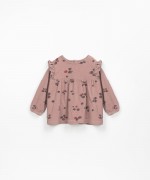 Blusa con estampado de manchas de flor  | Wooden Memories