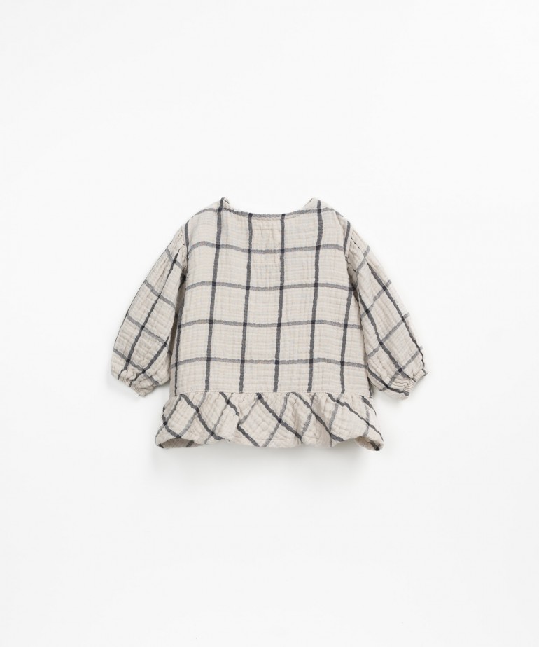 Tunic with checkered pattern 