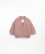 Cardigan en tricot avec des boutons en coco | Wooden Memories