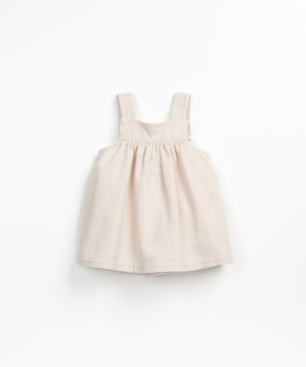 Robe en velours côtelé