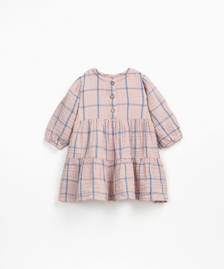 Sustainable clothing for baby girl. Eco friendly and organic baby clothes PlayUp