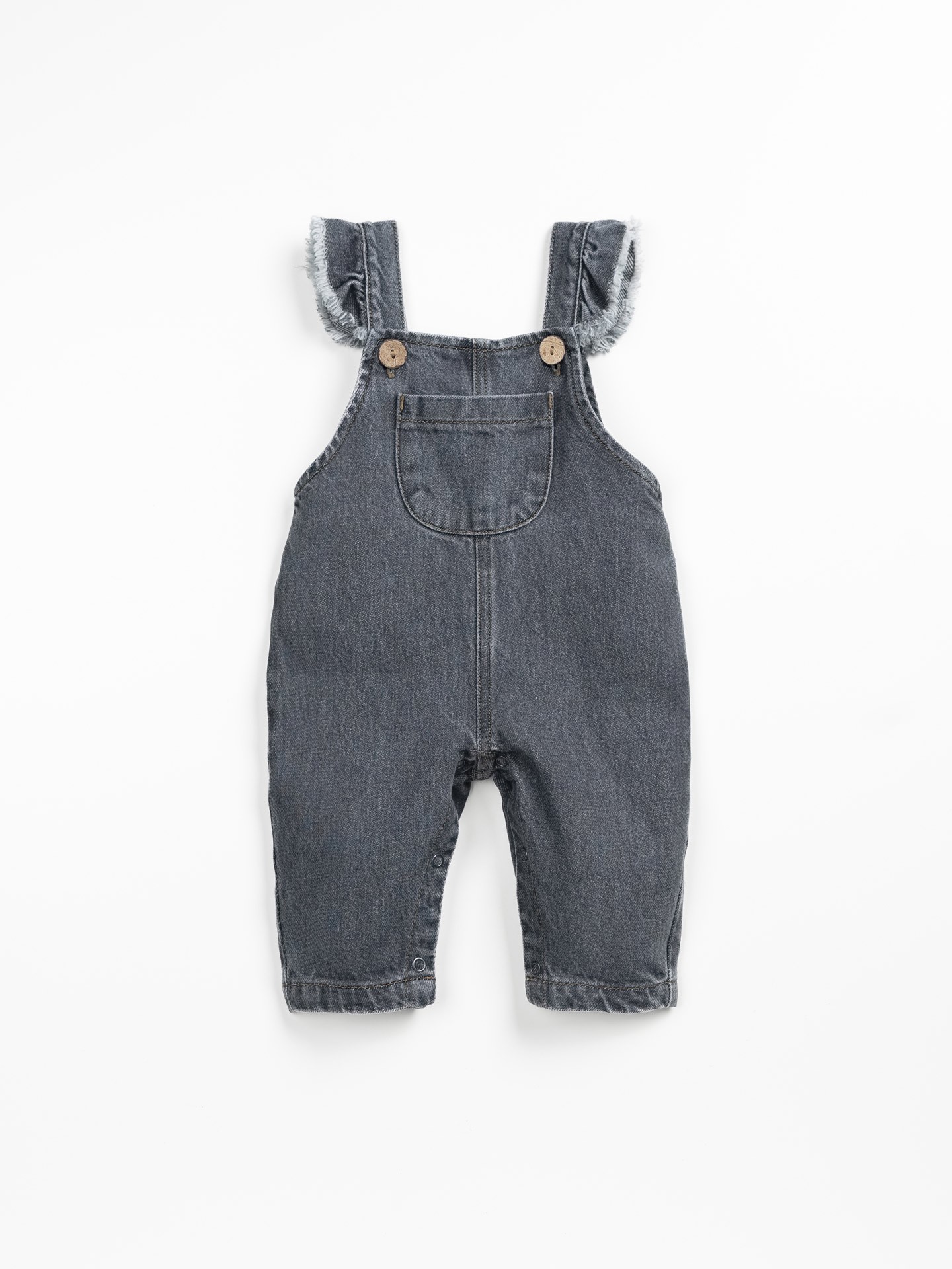 Salopette en jean avec des boutons en coco