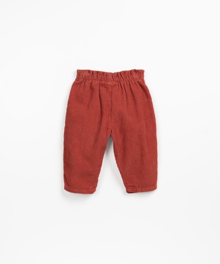 Pantalon en velours côtelé et taille élastique