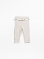 Leggings in a mixture of natural fibers and recycled fibers